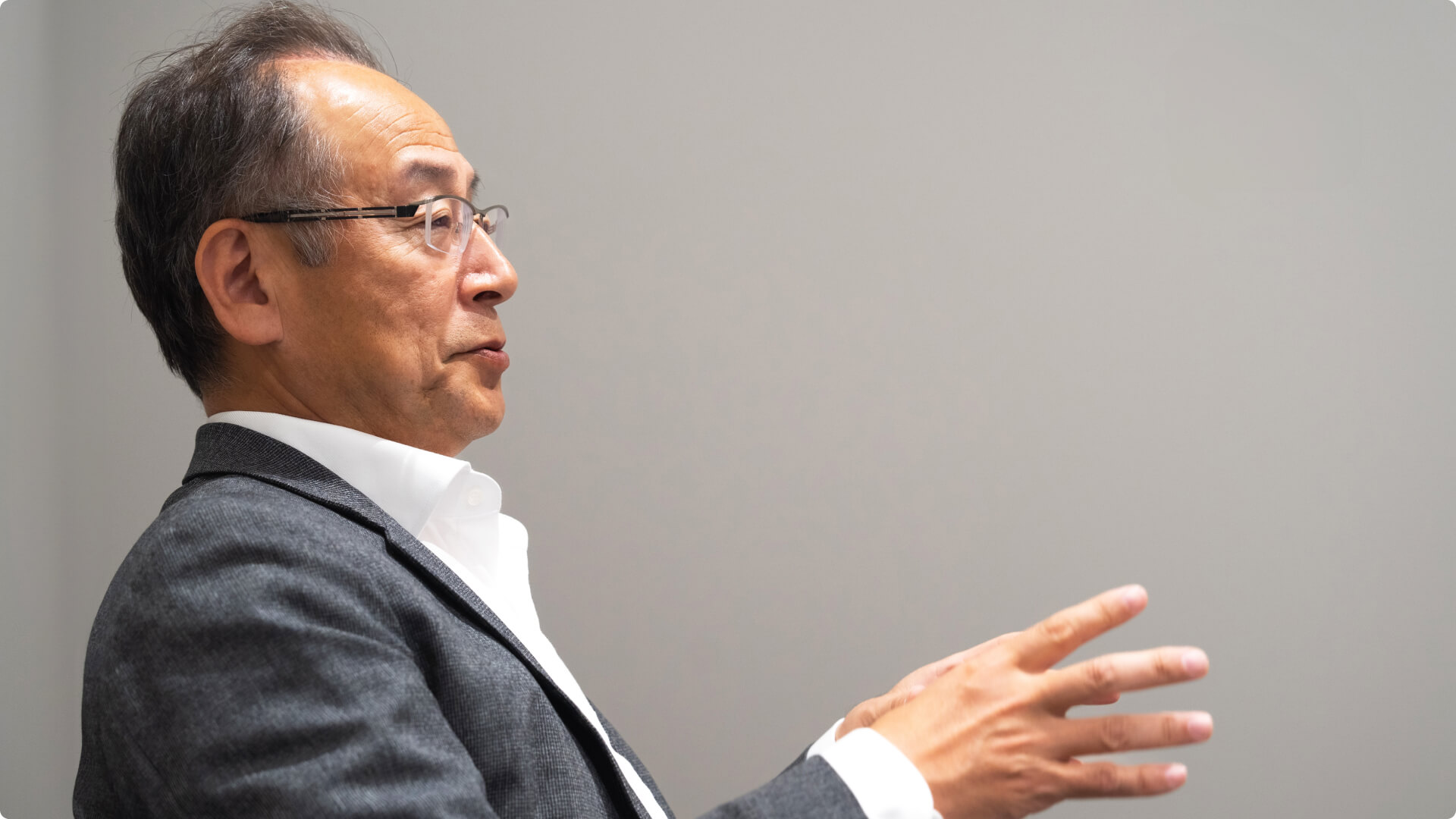 いきいきとした表情で語る渡辺CEO
